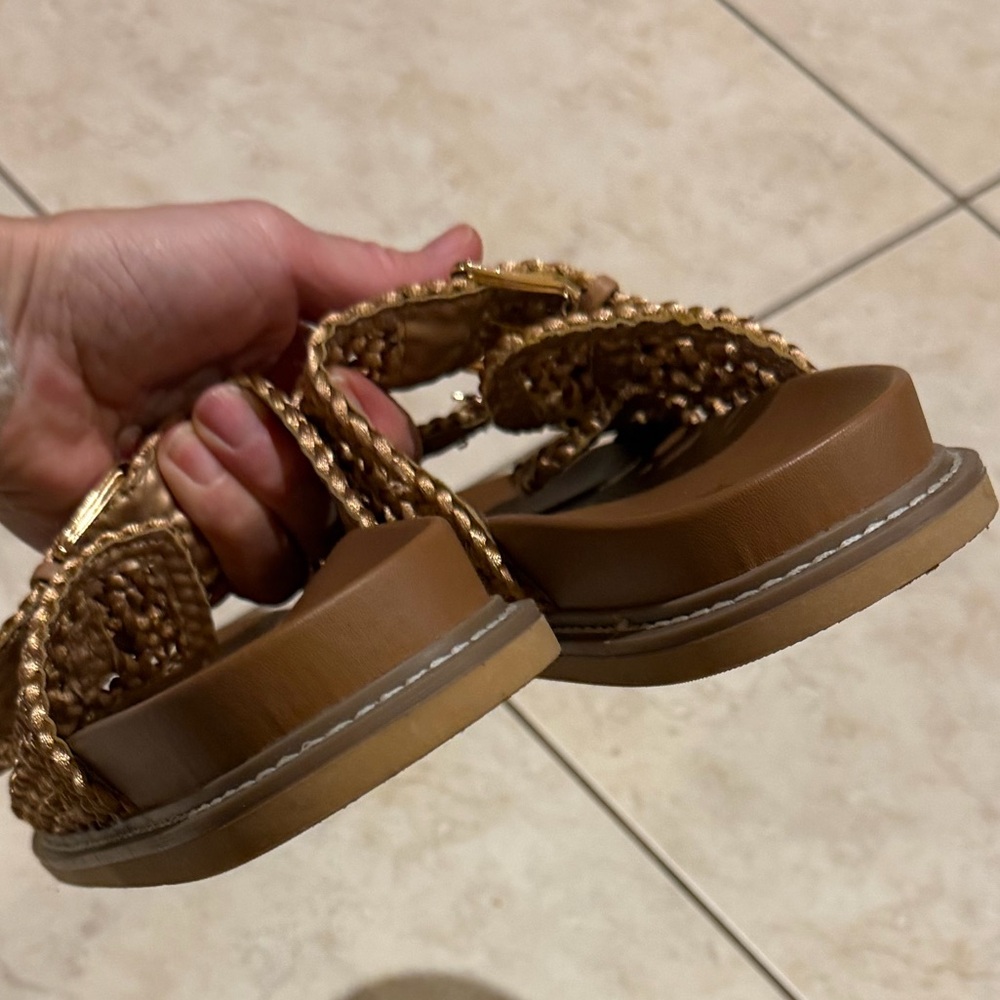 Cushionaire Two Strap Sandal - Picture 5 of 13